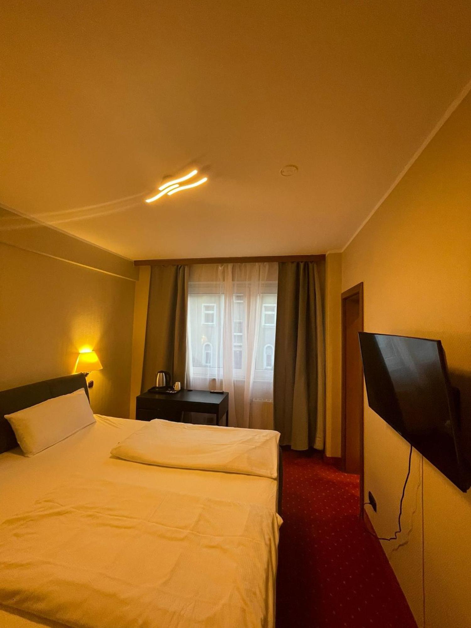 Sun Hotel Έσσεν Εξωτερικό φωτογραφία